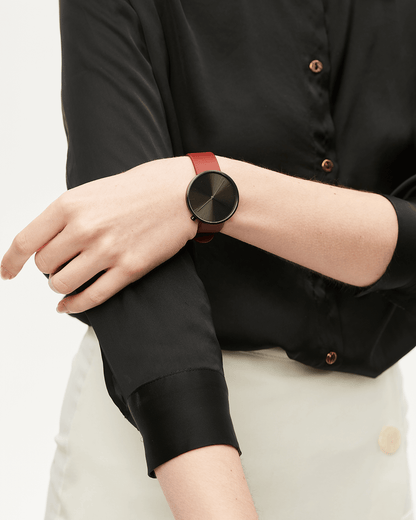 38mm Burgundy Leather Brushed Black Watch